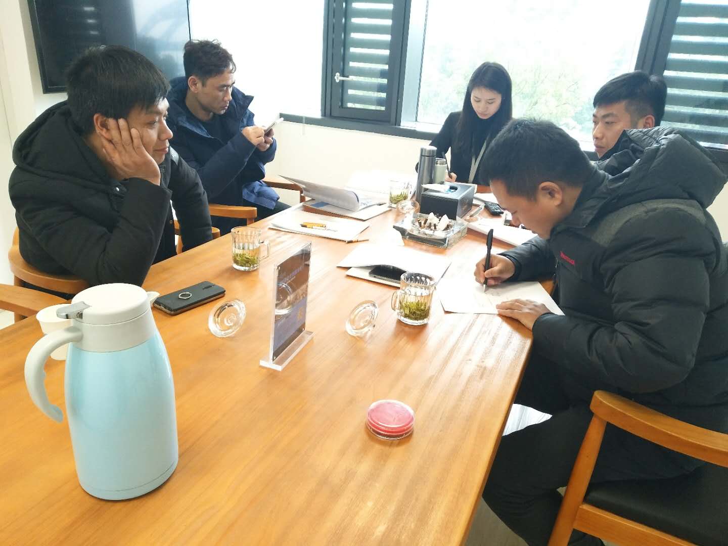 熱烈祝賀姚總、溫總團(tuán)隊簽約創(chuàng)綠家南京市區(qū)級代理！