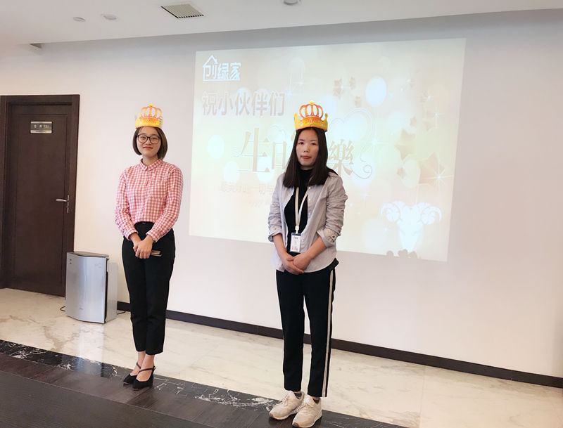 【4月生日會】業(yè)務很硬核，而我們只是甜美小公舉