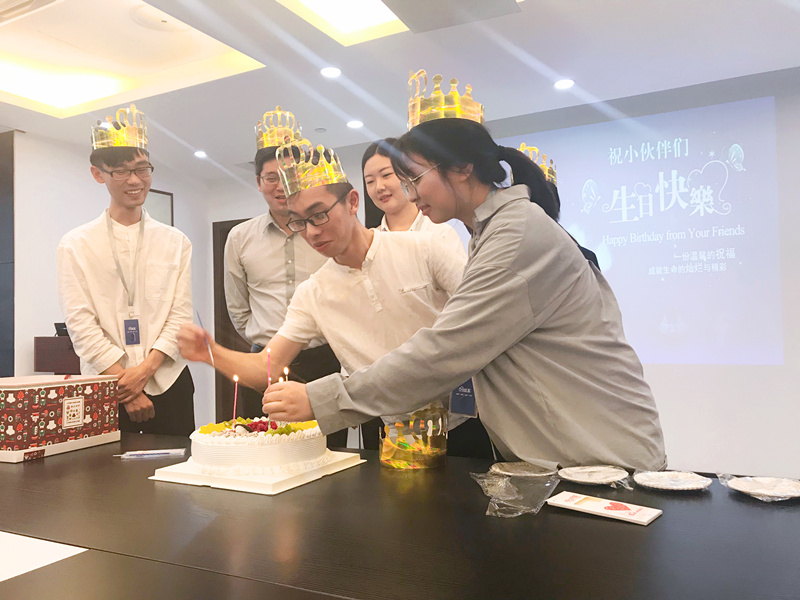 【5月生日會(huì)】這期壽星各個(gè)都可以出C位！