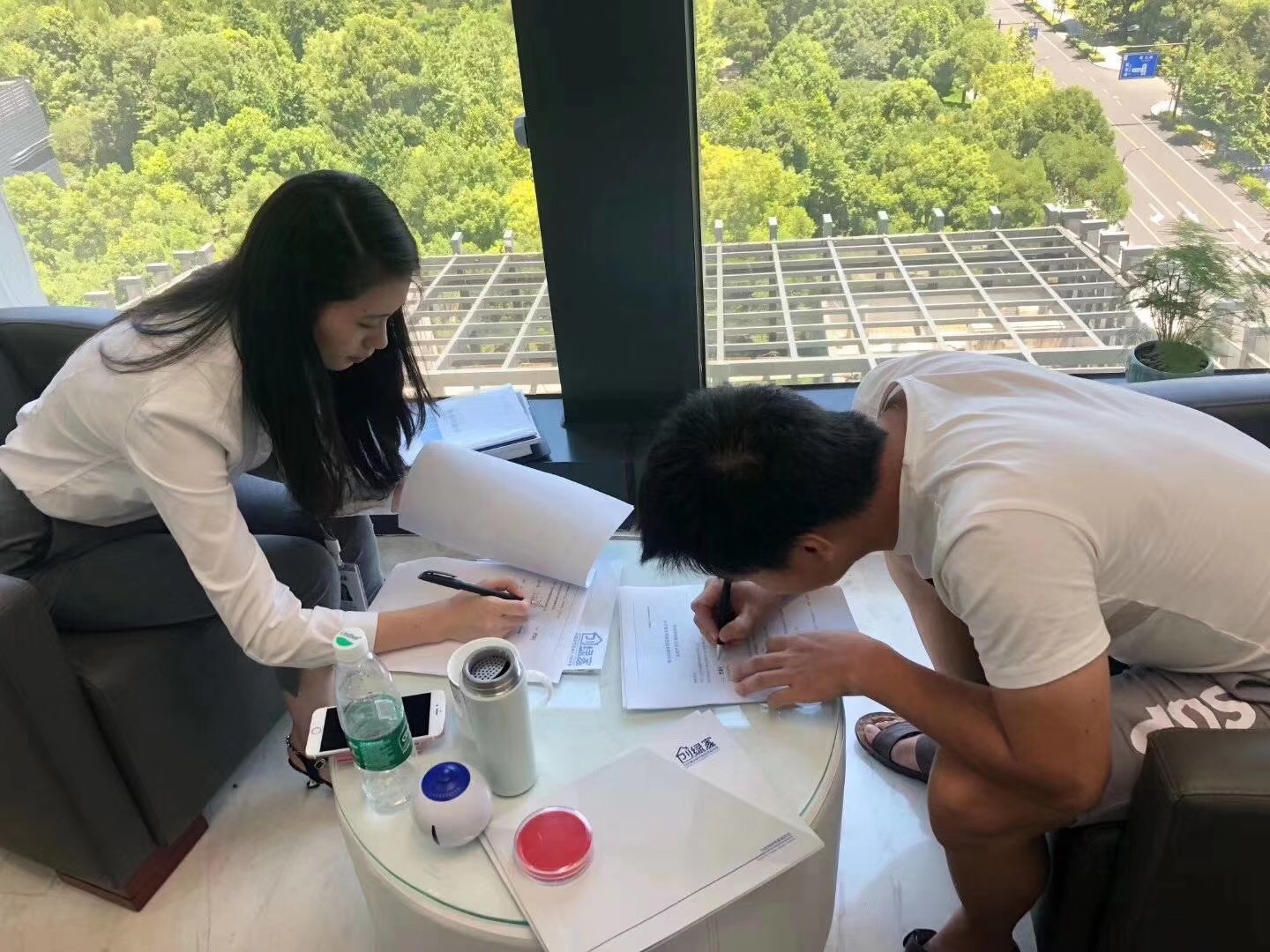 熱烈祝賀廖總簽約創(chuàng)綠家郴州市縣級(jí)代理！