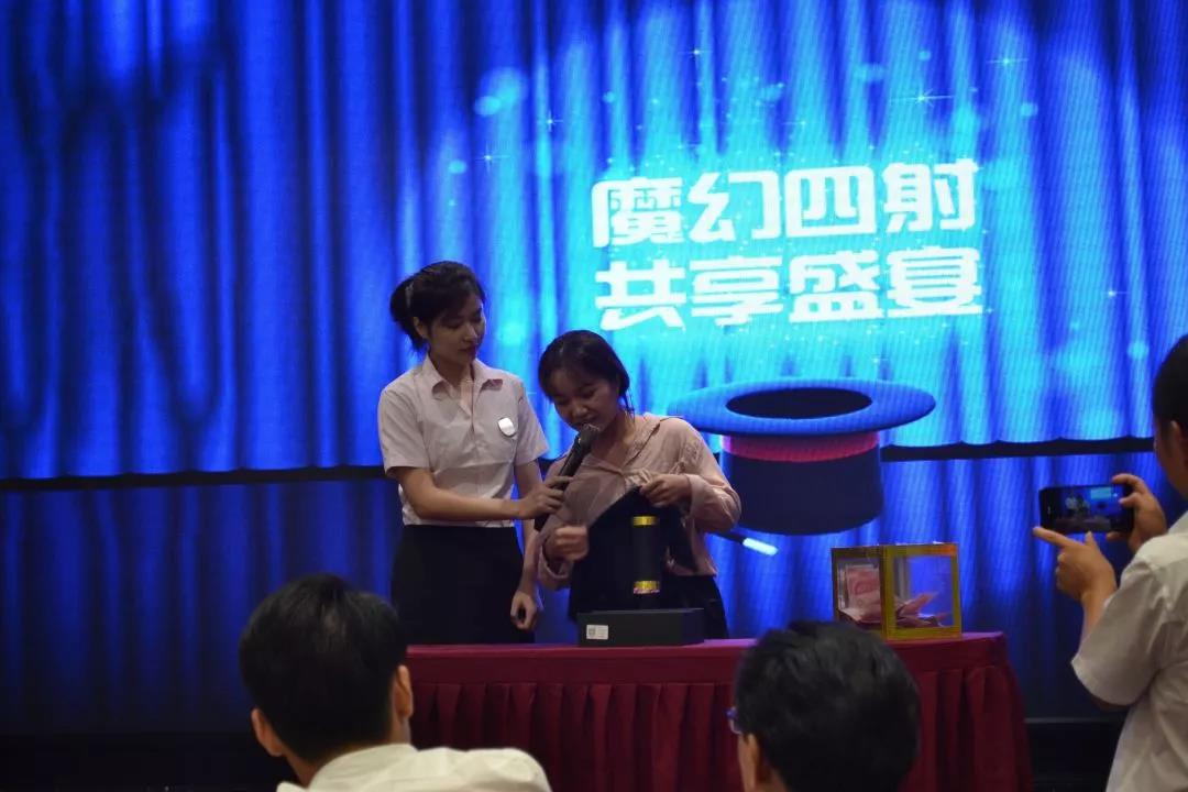 創(chuàng)綠家環(huán)保2018年中工作會議暨5周年慶典圓滿結束！