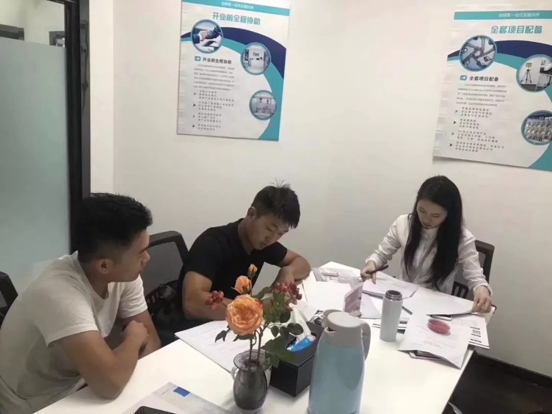 熱烈祝賀徐總簽約創(chuàng)綠家寧波市區(qū)級(jí)代理！