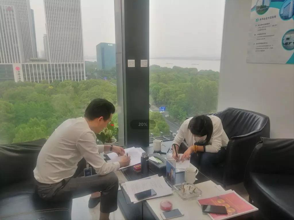 熱烈祝賀林總、唐總簽約創(chuàng)綠家惠州市區(qū)級代理！