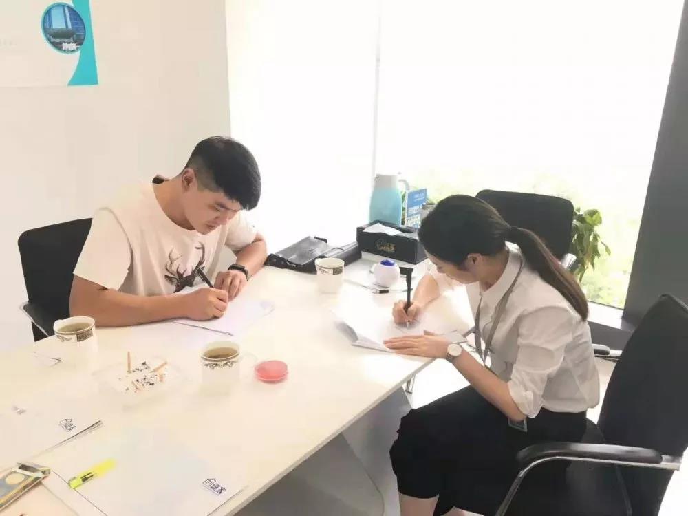 熱烈祝賀單總簽約創(chuàng)綠家山東省菏澤市縣級代理！