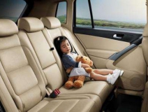 車內(nèi)空氣凈化價(jià)格是多少？