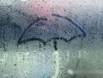 房間潮濕怎么辦！不僅會發(fā)霉還會導(dǎo)致甲醛超標