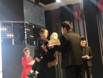 ?4歲男孩和媽媽辦“婚禮”，真相令人淚崩！